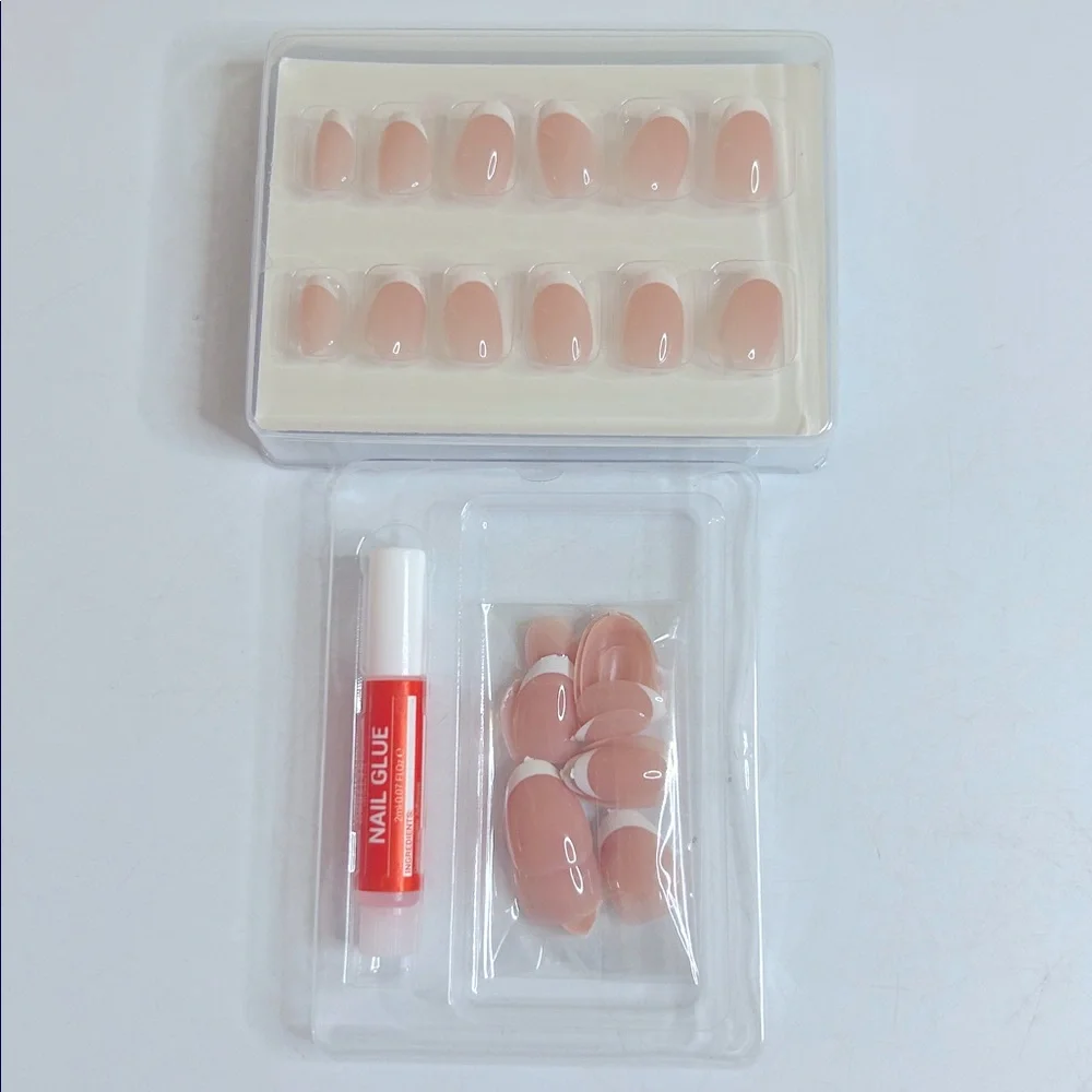 Modelones French Tip Super Short Oval Press-On Nails